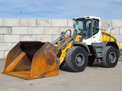 Dingo 4 in 1 Bucket